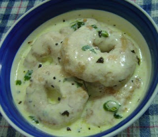 Perugu Vada (Dahi Vada)
