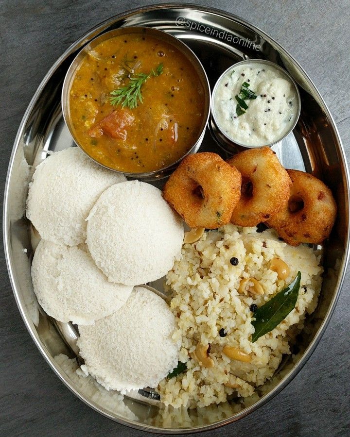 Idly Vada Pongal